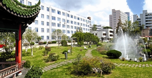 ��ɽ�ЋDŮ��ͯ�t(y��)ԺƤ�w���ݿ�