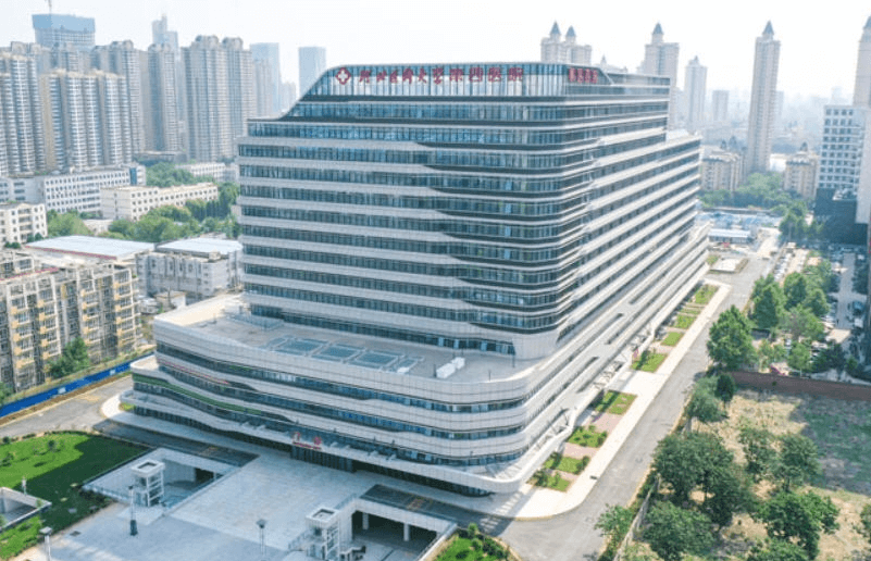 �ӱ�ҽ�ƴ�ѧ����ҽԺƤ�����ݿ�