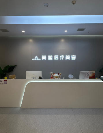 ���(y��ng)�����t(y��)�������\��