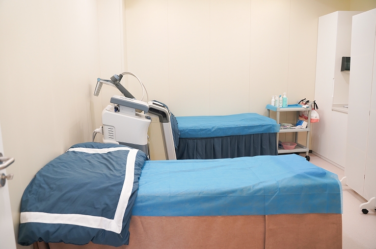 ���ڸ����t(y��)Ժ������������ί���