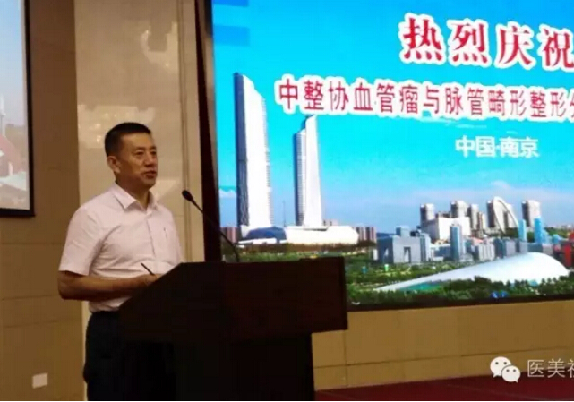 �Ї��������݅f(xi��)��Ѫ�����c�}�ܻ������η֕�����