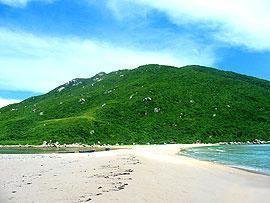 我國唯一的金絲燕棲息地-萬寧大洲島