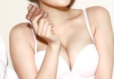 假體隆胸手術(shù)5-7天左右恢復(fù)正常上班