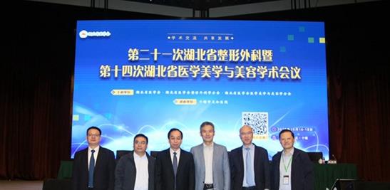 ����ʡ�t(y��)�W(xu��)���W(xu��)�W(xu��)�g(sh��)���h��10��17����ʮ���e��