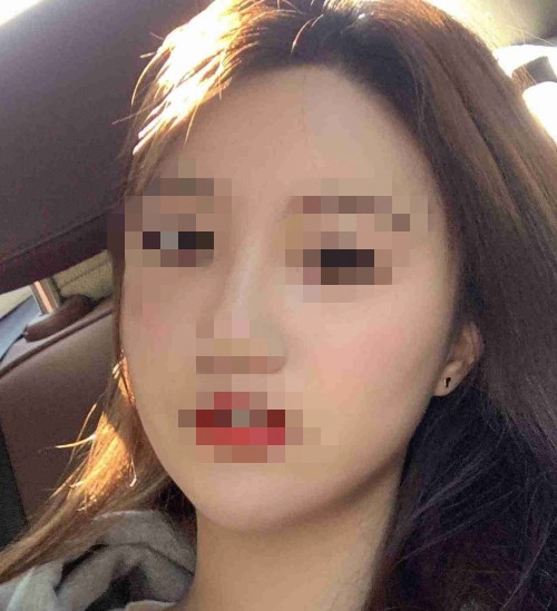 ����֬�����֮����Ԫ��M�M����Ů�K���ֻ؁���