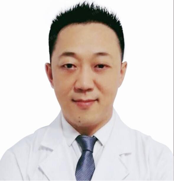 【海口整形医生吴健怎么样_简介_擅长项目_咨询预约】-海口经典整形